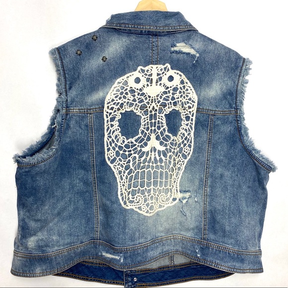 Harley-Davidson Jackets & Blazers - HARLEY DAVIDSON | Denim Skull Embellished Vest